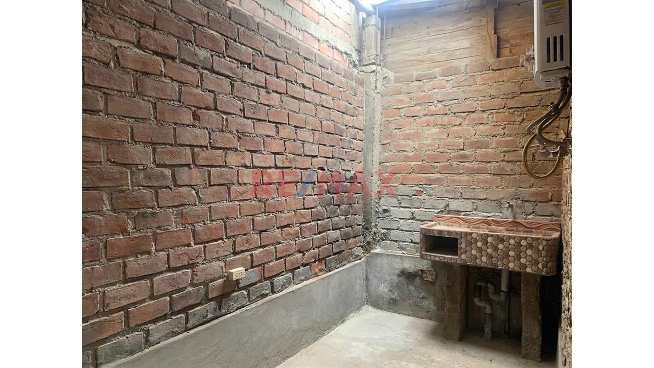 🏡 Oportunidad De Inversion: Casa Como Terreno De 120 M² En Pachacutec ✨ — foto 10