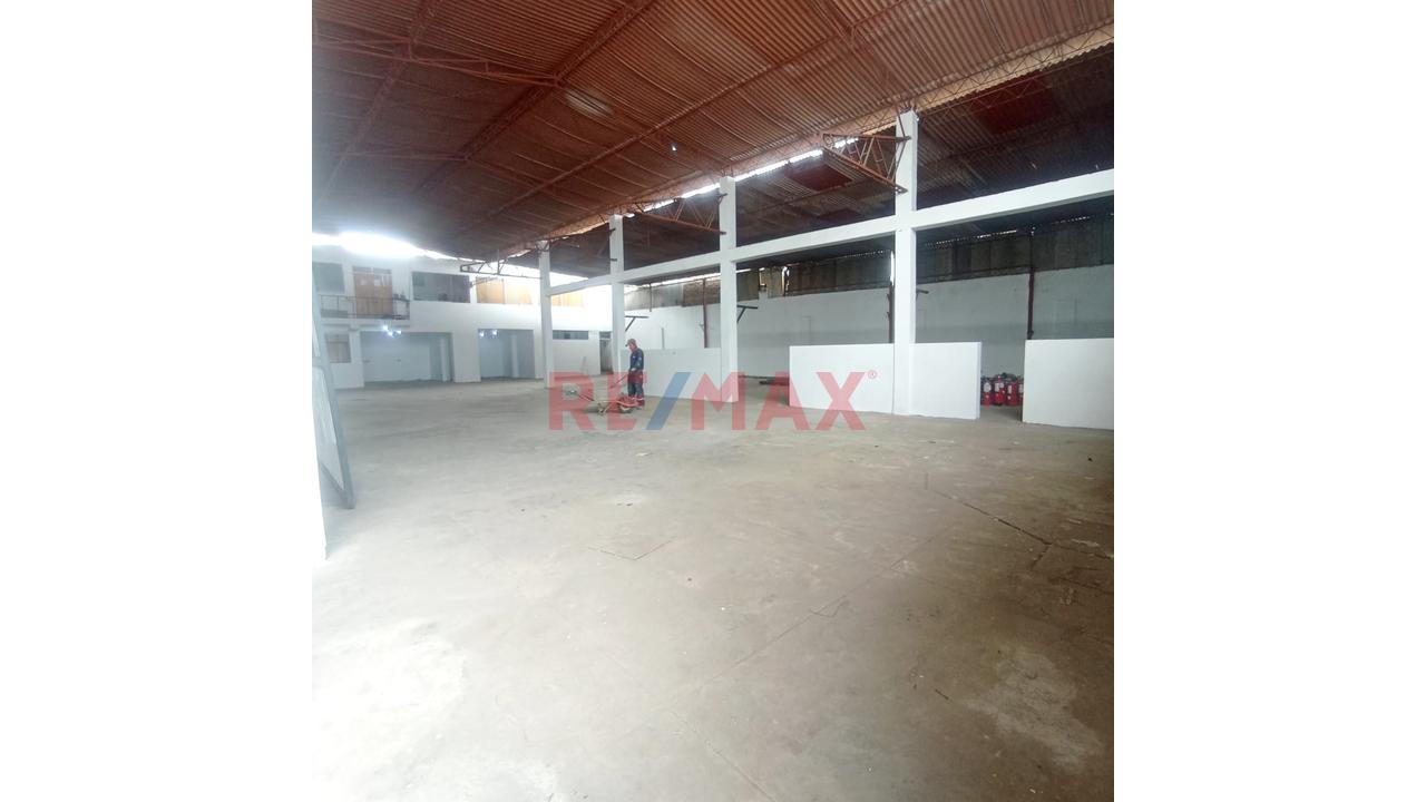 Se Alquila Local De 1150 Mts2 En Villa Marina. Chorrillos - 18