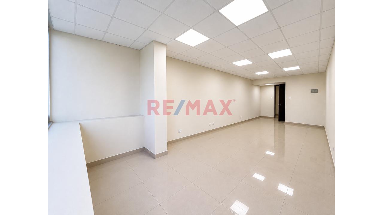 🏢✨ ¡Alquiler De Moderna Oficina En Edificio Corporativo Premium! ✨🏢 - 1