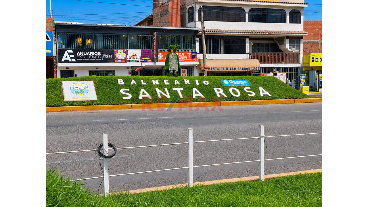 Venta De Casa En Esquina Frente A Parque En Santa Rosa - 6
