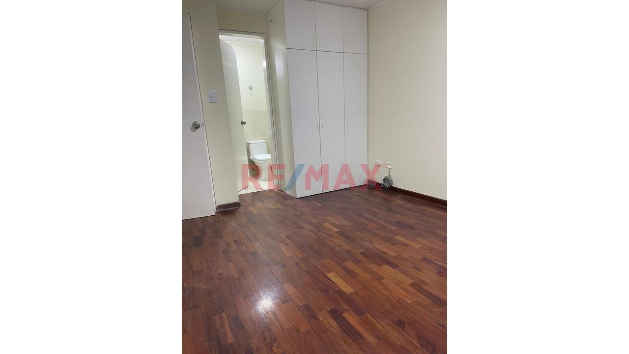 🏡 Departamento En Primer Piso Con 2 Patios + Cochera - 7