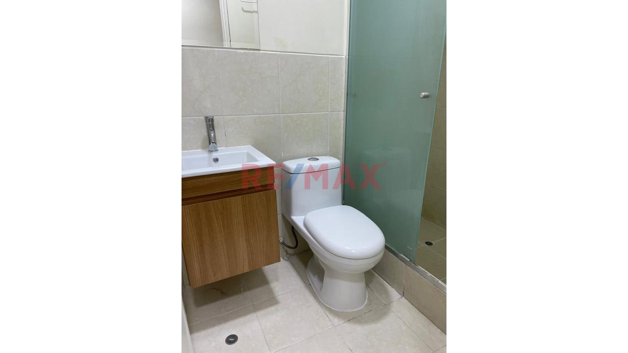 🏡 Departamento En Primer Piso Con 2 Patios + Cochera - 6