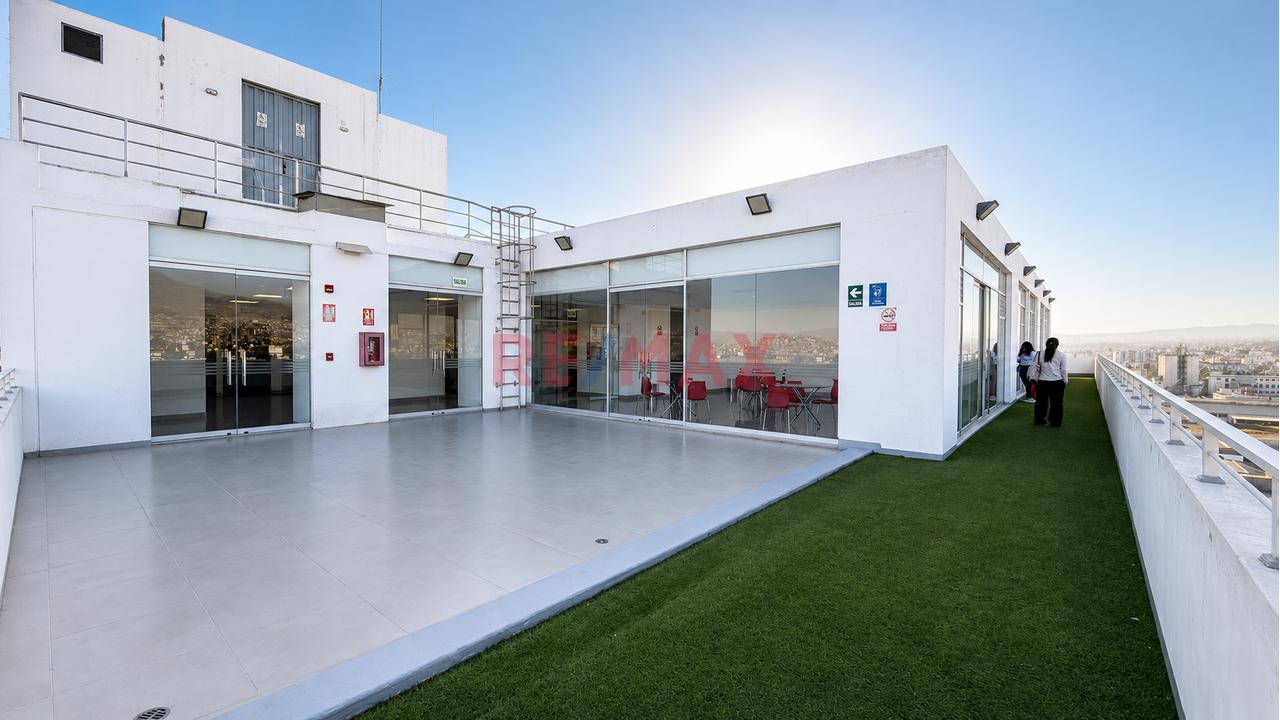 🏢✨ ¡Alquiler De Amplia Oficina Corporativa (105 M²)! ✨🏢 - 9