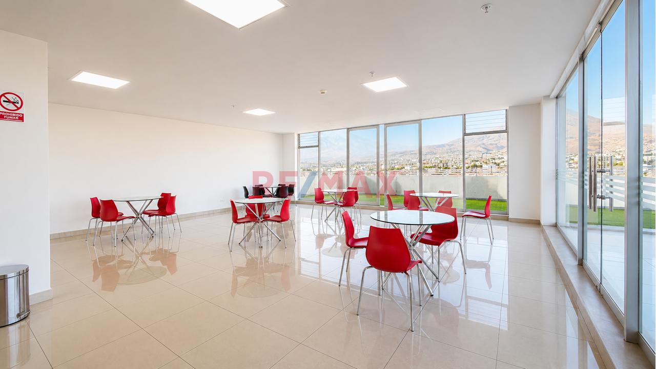 🏢✨ ¡Alquiler De Amplia Oficina Corporativa (105 M²)! ✨🏢 - 11
