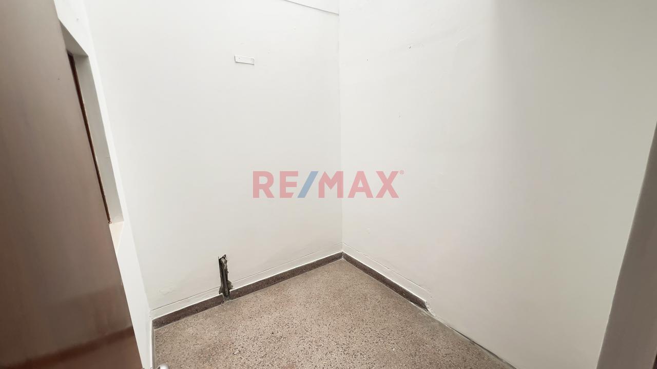 Amplia Casa En Venta - Urbanizacion Ceres 2Da Etapa — foto 10