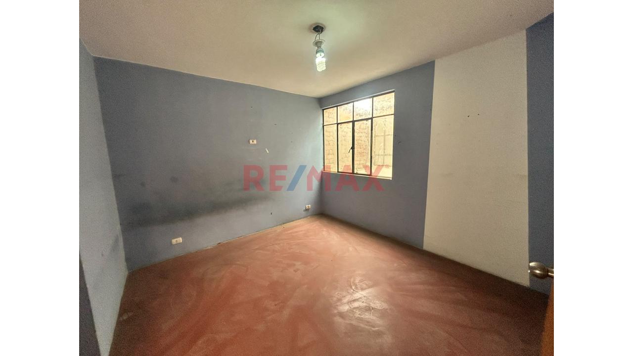 Invierte En Tu Próximo Proyecto 100 M2 - Departamento En Puente Piedra - 8
