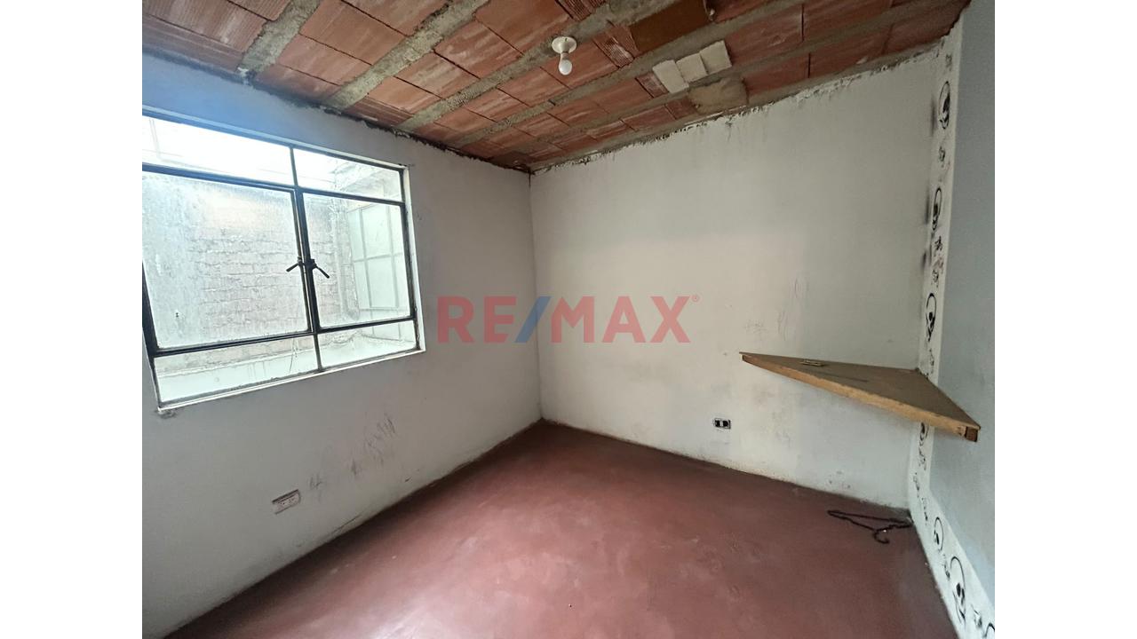 Invierte En Tu Próximo Proyecto 100 M2 - Departamento En Puente Piedra - 6