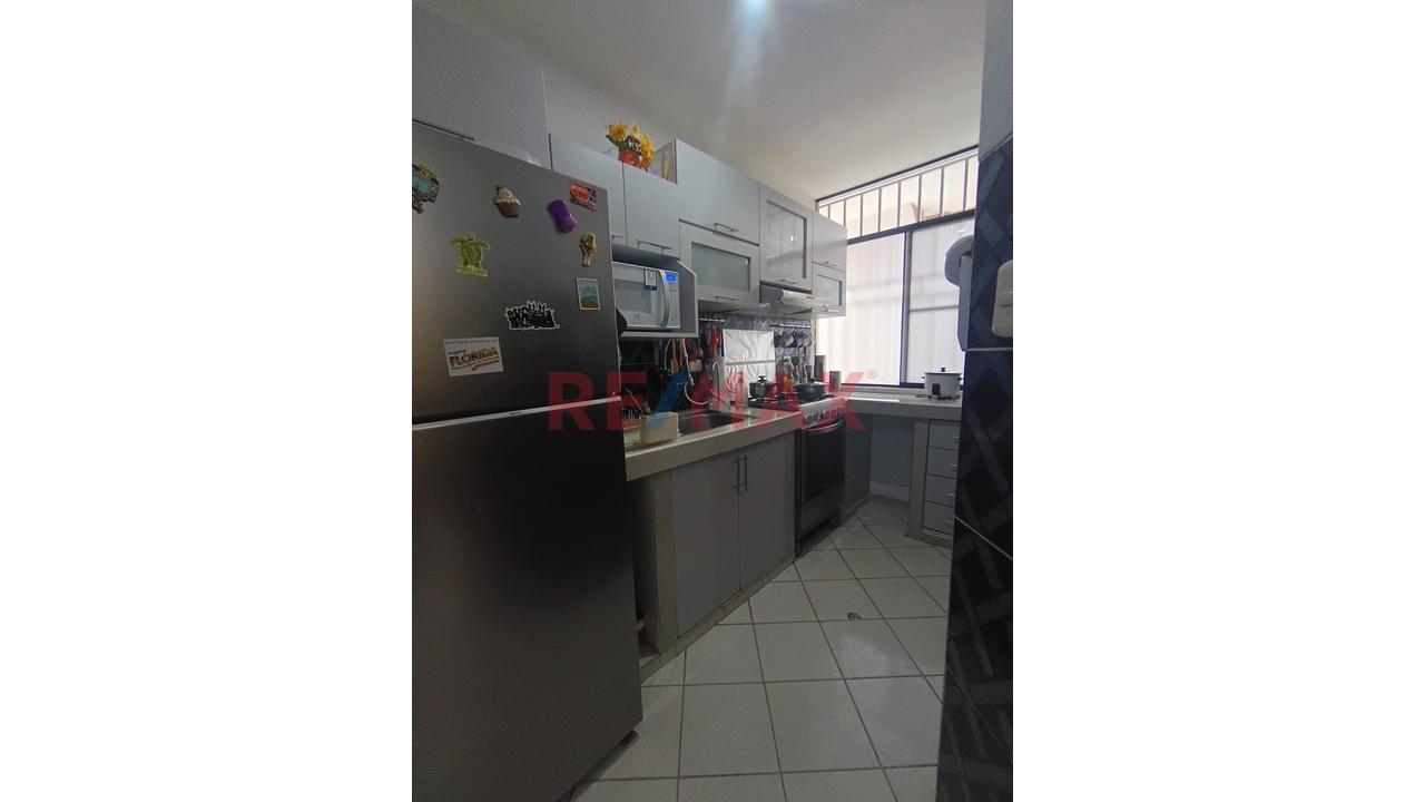 Venta De Departamento En Miraflores - Castilla - 9