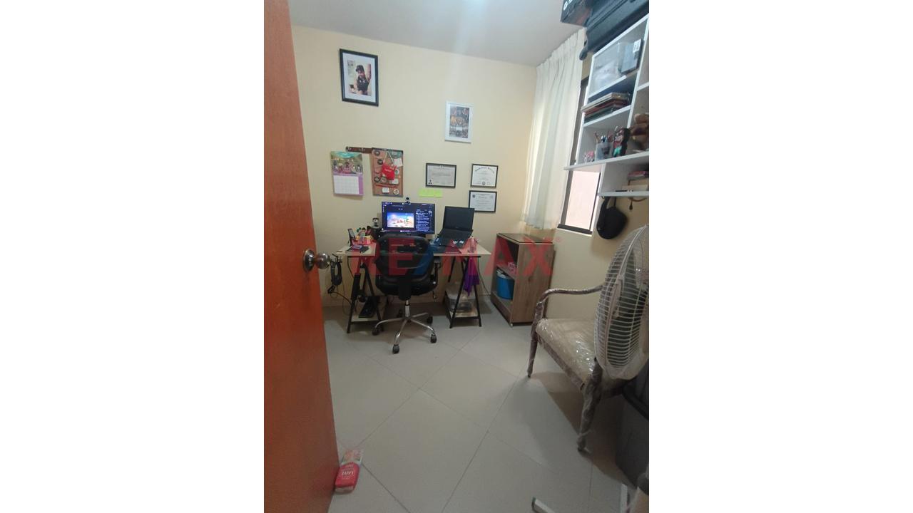 Venta De Departamento En Miraflores - Castilla - 5
