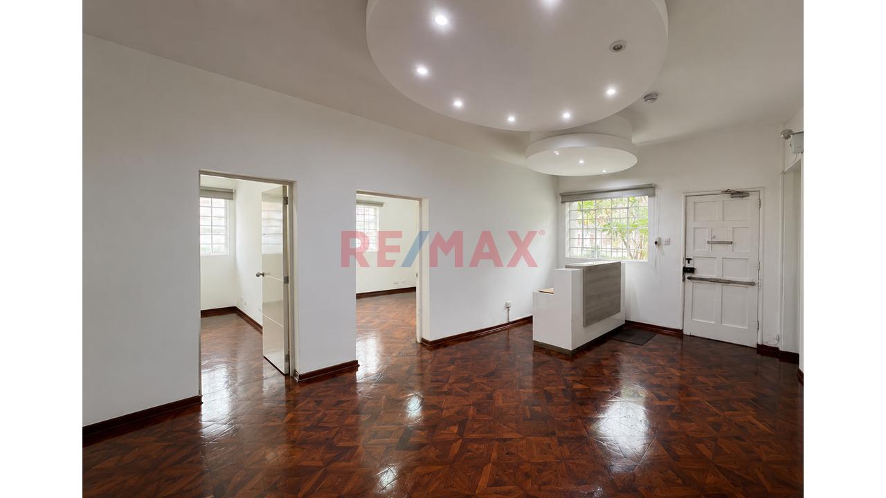 Se Alquila Local Comercial Primer Piso En Esquina En Miraflores – 155.40 M² Y 2 Cocheras - 3