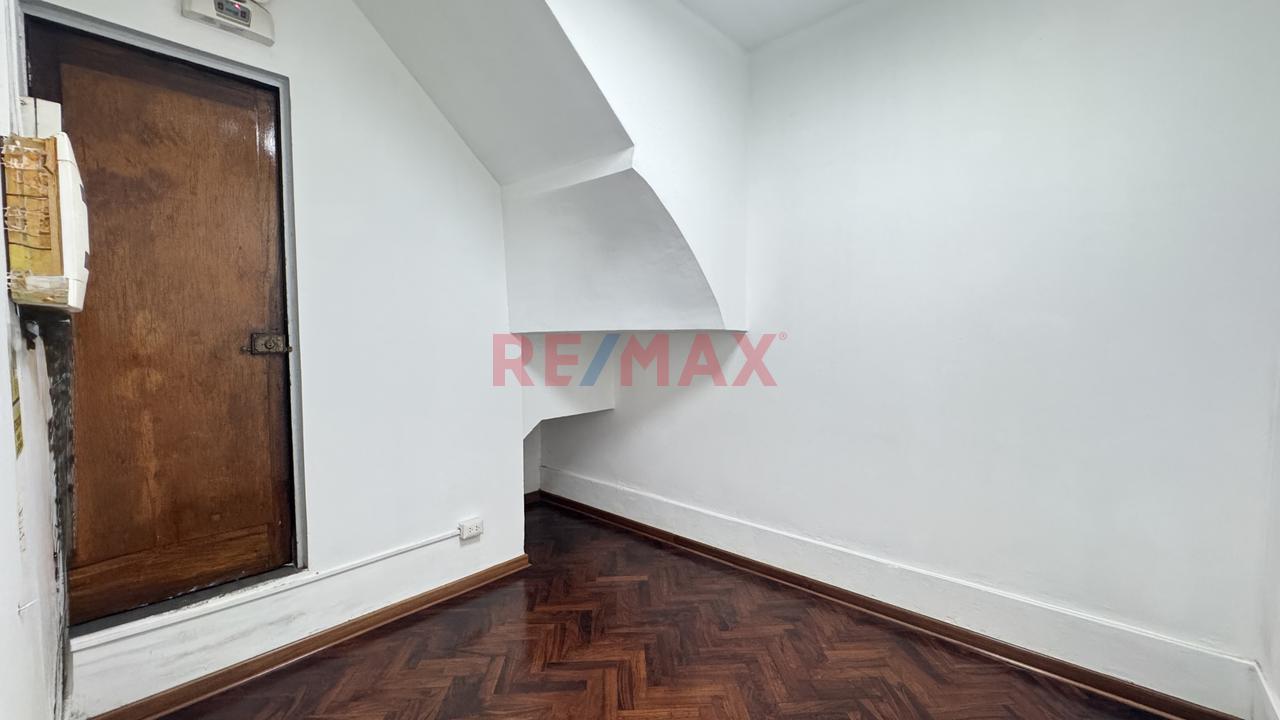 Se Alquila Local Comercial Primer Piso En Esquina En Miraflores – 155.40 M² Y 2 Cocheras - 9