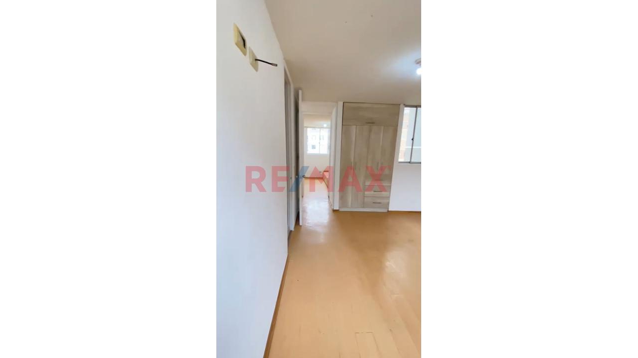 Venta De Amplio Depa De 3 Dormitorios En Condominio Las Casuarinas De Ventanilla - 3