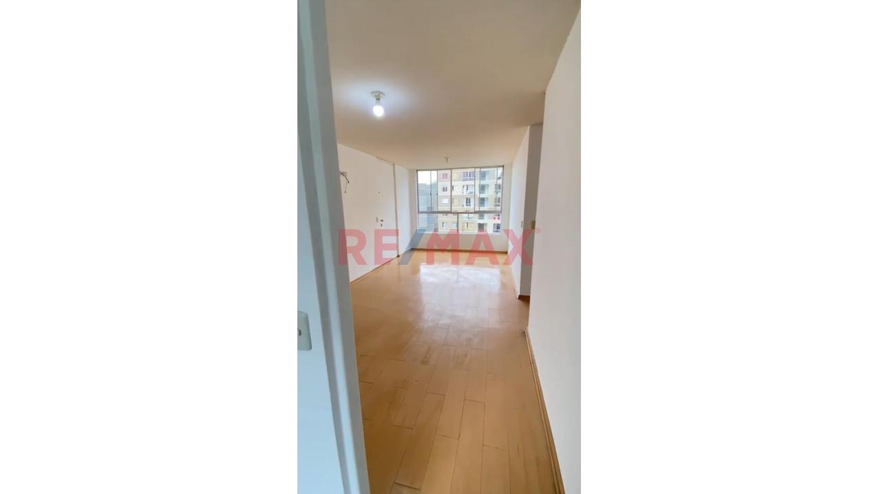 Venta De Amplio Depa De 3 Dormitorios En Condominio Las Casuarinas De Ventanilla