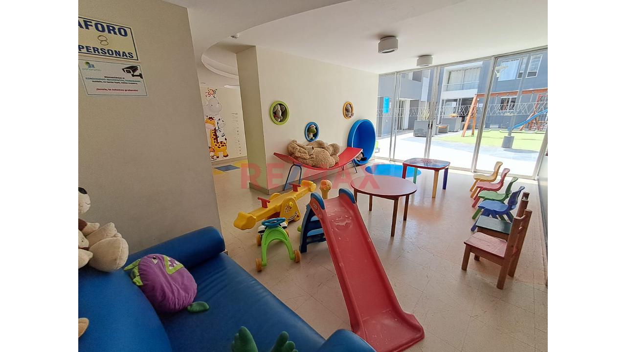 Hermoso Departamento En Condominio Frente Al Mar En San Miguel — foto 7