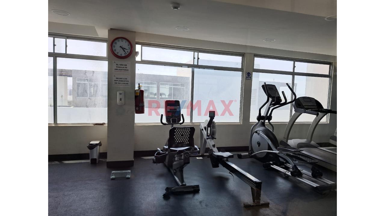 Hermoso Departamento En Condominio Frente Al Mar En San Miguel — foto 3