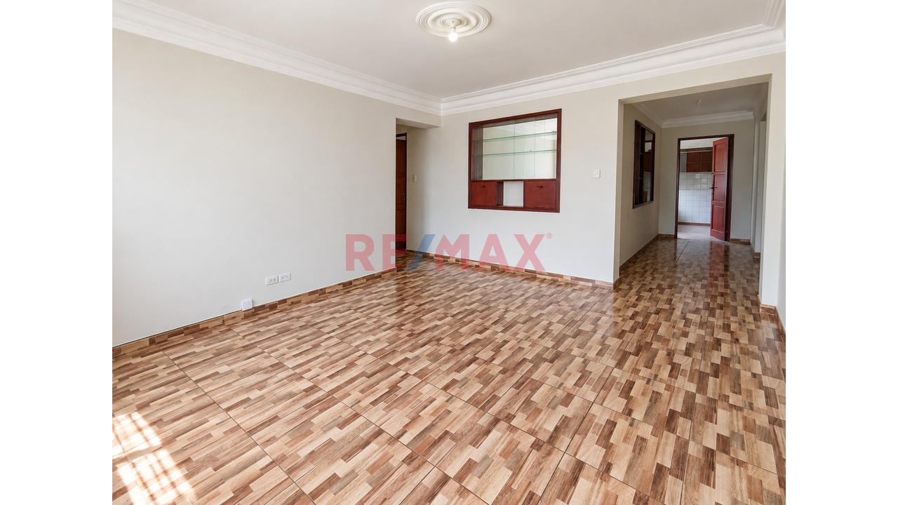 Venta De Amplio Departamento De 66 M² Frente A Parque – Chacra Ríos Norte — foto 5