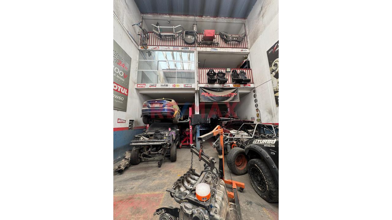Se Vende Local Industrial /Taller Mecanico Pachacutec - 3