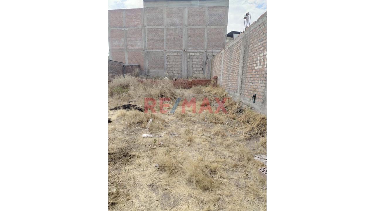 Venta De Terreno En Socabaya - 4