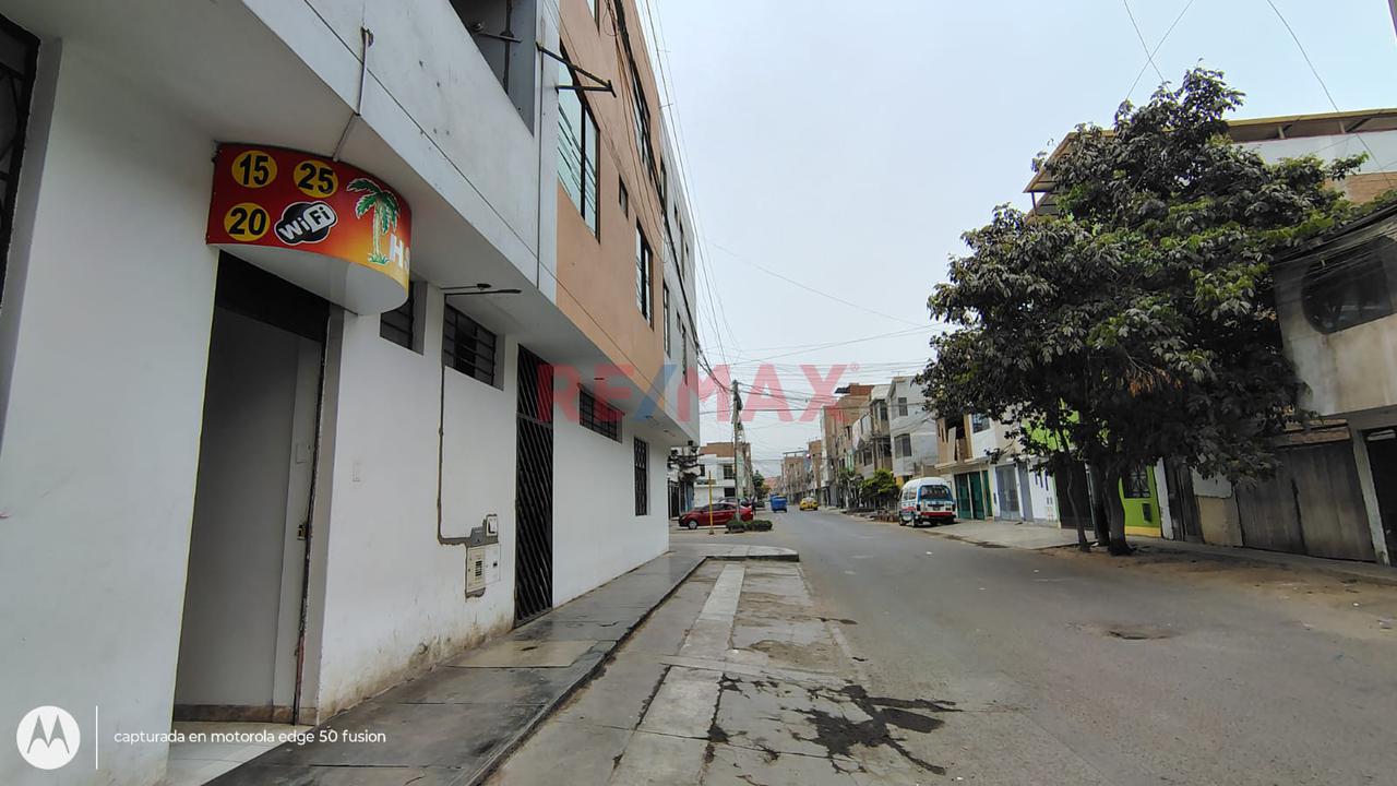 Casa en Los Olivos, 572 m² — foto 4