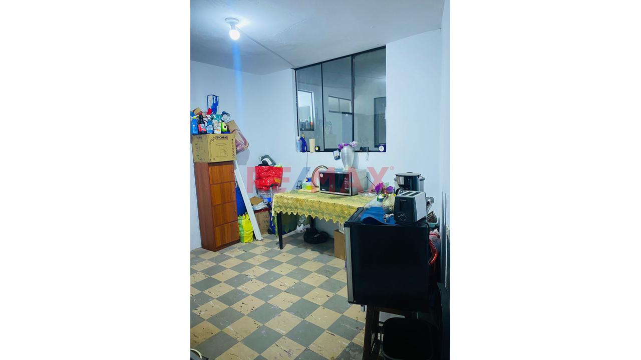 🏡 Venta De Departamento Piso 2 -En Urb. Elio . Lima — foto 5