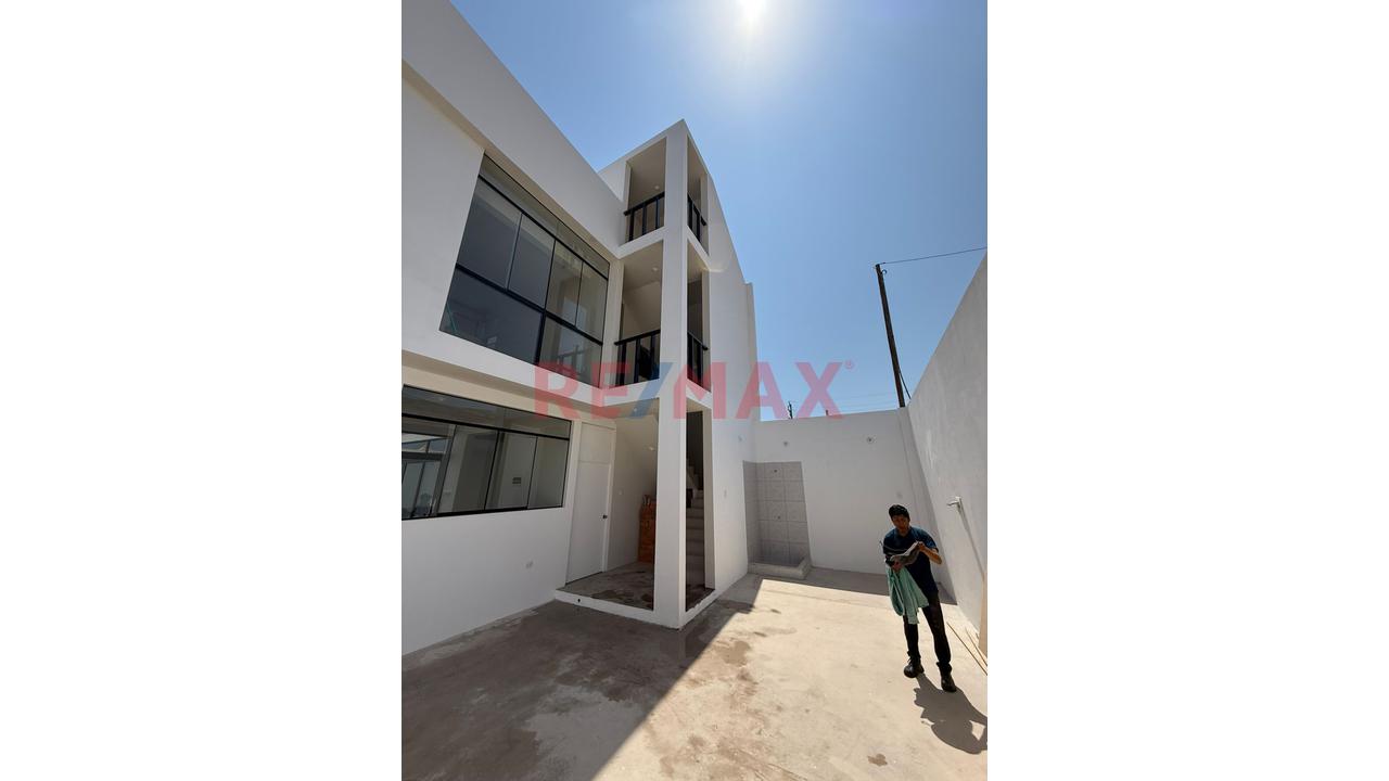 Venta De Casa Casi Nueva En La Playa — foto 3