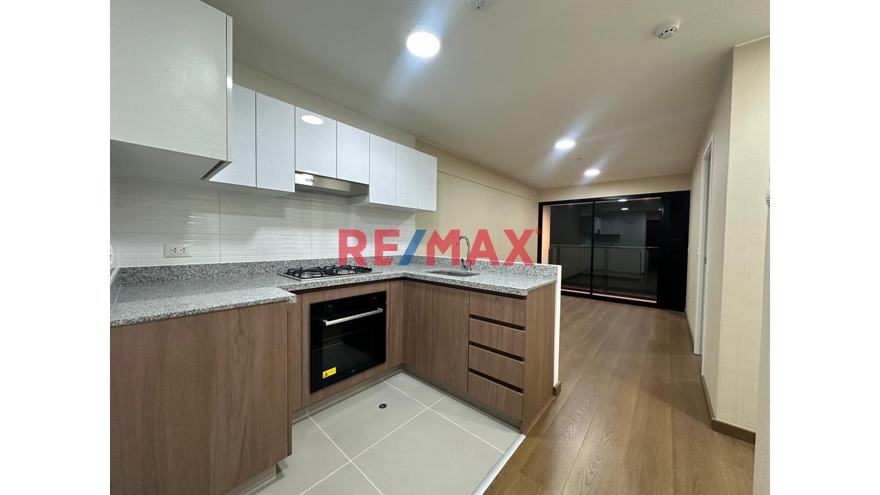 Se Alquila Departamento De Estreno En Torre Sauco — foto 2