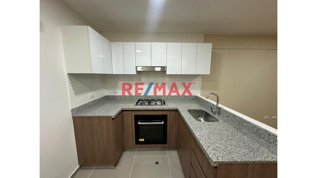 Se Alquila Departamento De Estreno En Torre Sauco — foto 3