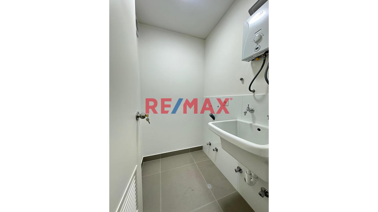 Se Alquila Departamento De Estreno En Torre Sauco — foto 11