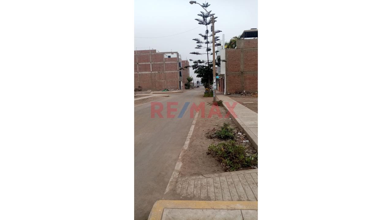 Terreno En Venta En Urbanizacion Santa Maria I Etapa :Carabayllo — foto 9