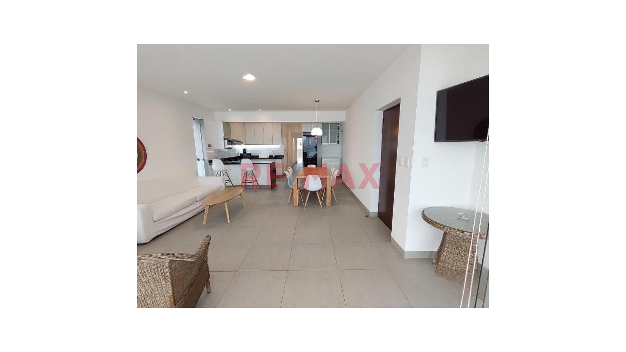 Exclusivo Departamento En Primer Piso Elevado Con 2 Terrazas, Piscina Y Vista Al Mar En Punta Hermosa — foto 3