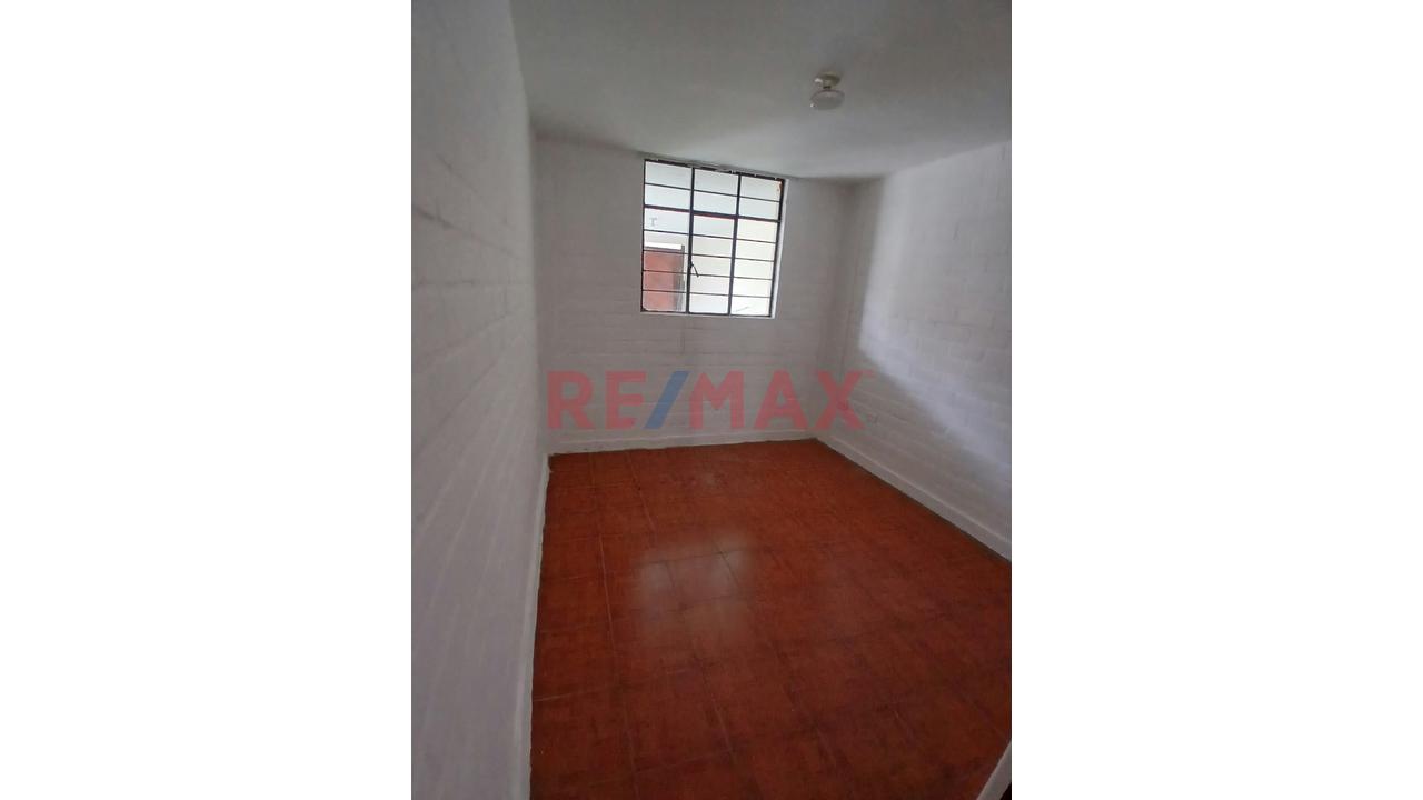 Casa En Venta En Urb. Sagitario – Surco | Seguridad  Y Todo Cerca — foto 10