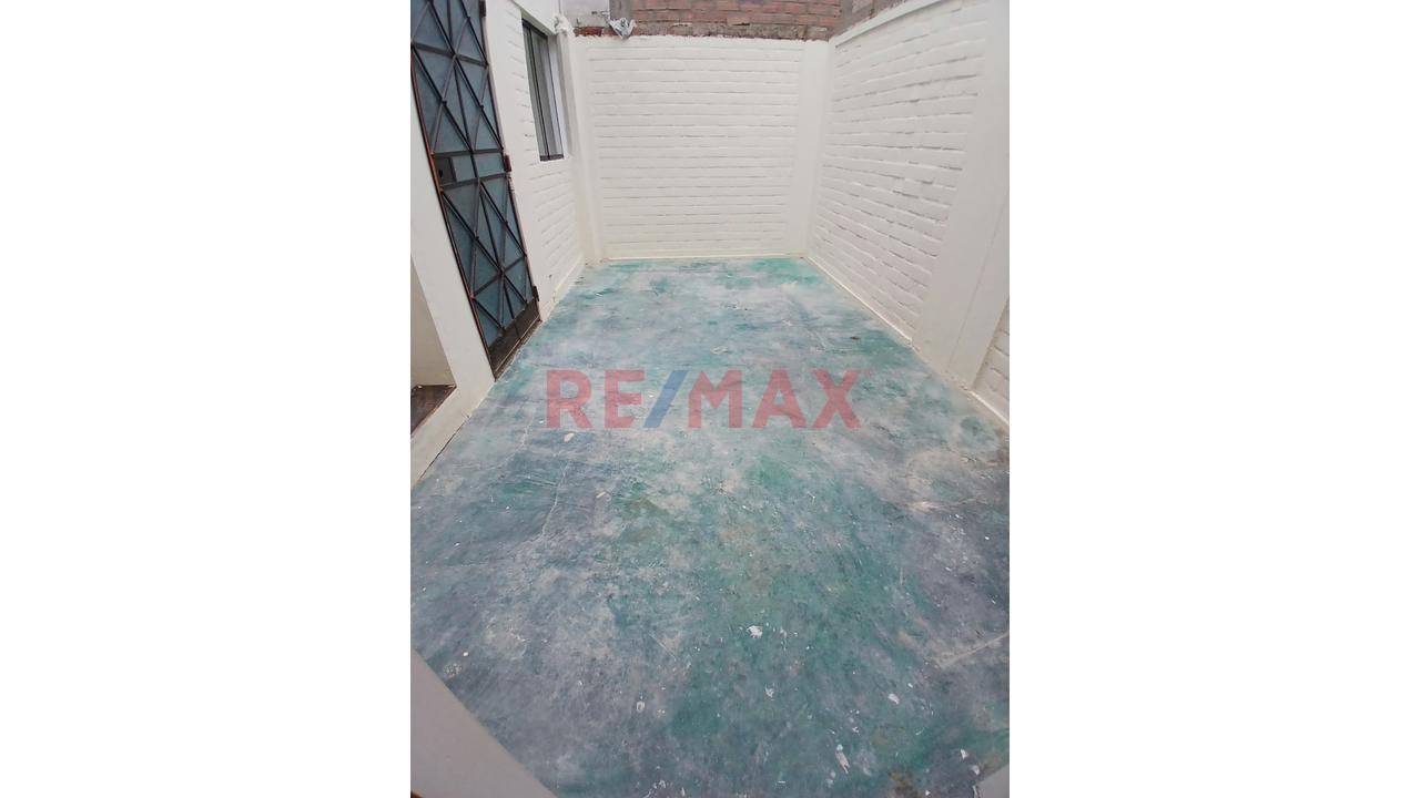 Casa En Venta En Urb. Sagitario – Surco | Seguridad  Y Todo Cerca — foto 6