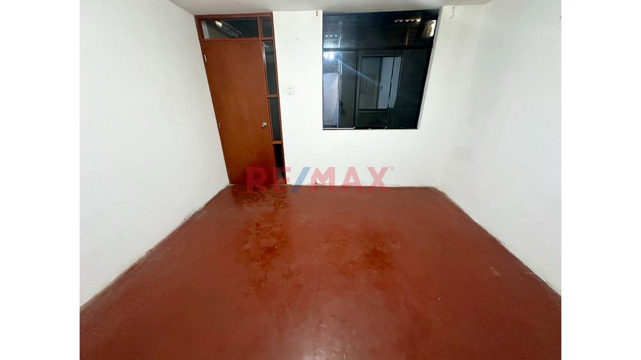 🏡✨ ¡Gran Oportunidad De Inversión Casa Vivienda + Negocio En La Av. San Juan Macías! ✨🏡 — foto 11