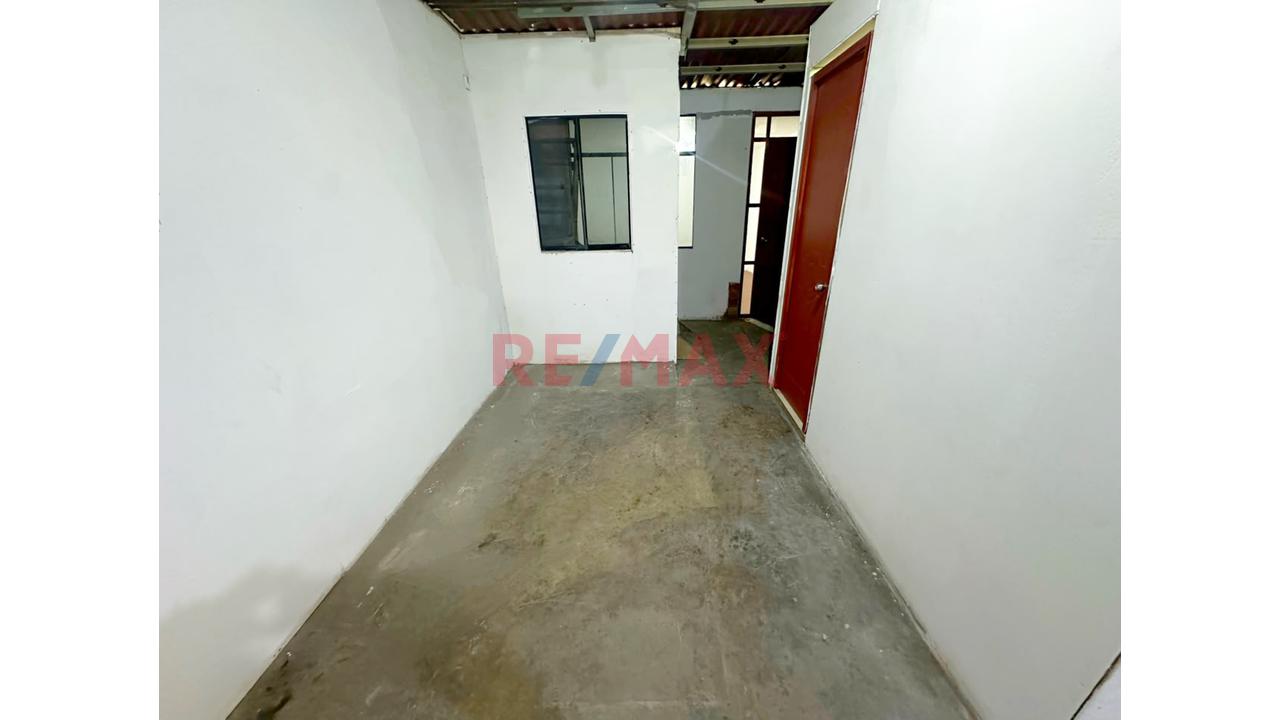 🏡✨ ¡Gran Oportunidad De Inversión Casa Vivienda + Negocio En La Av. San Juan Macías! ✨🏡 — foto 9