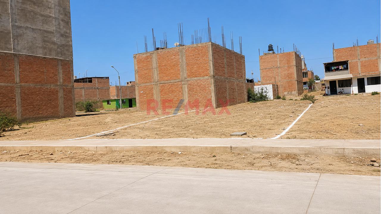 Venta De Terreno De 120 M² En Carabayllo – Cerca A Av. Santa María — foto 3