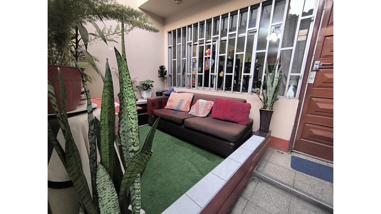 🏡 Amplia Casa En Venta En Los Olivos - 2