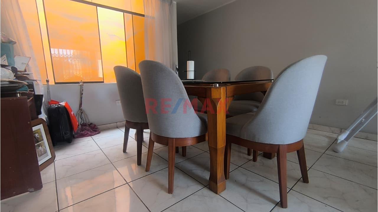 🏡 Amplia Casa En Venta En Los Olivos - 5