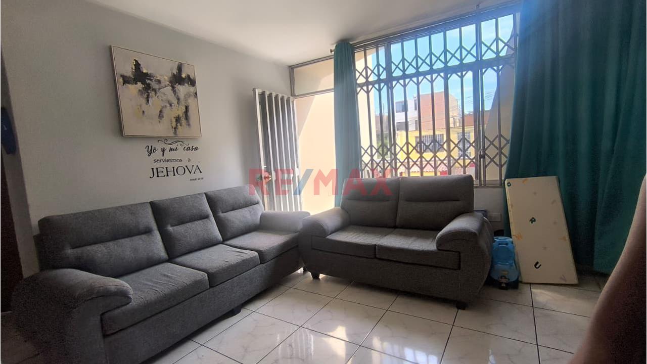 🏡 Amplia Casa En Venta En Los Olivos - 3