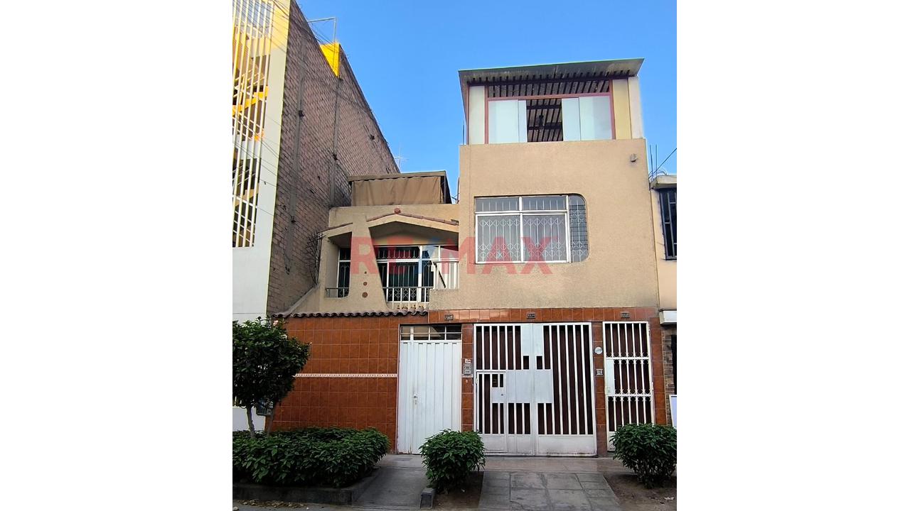 🏡 Amplia Casa En Venta En Los Olivos