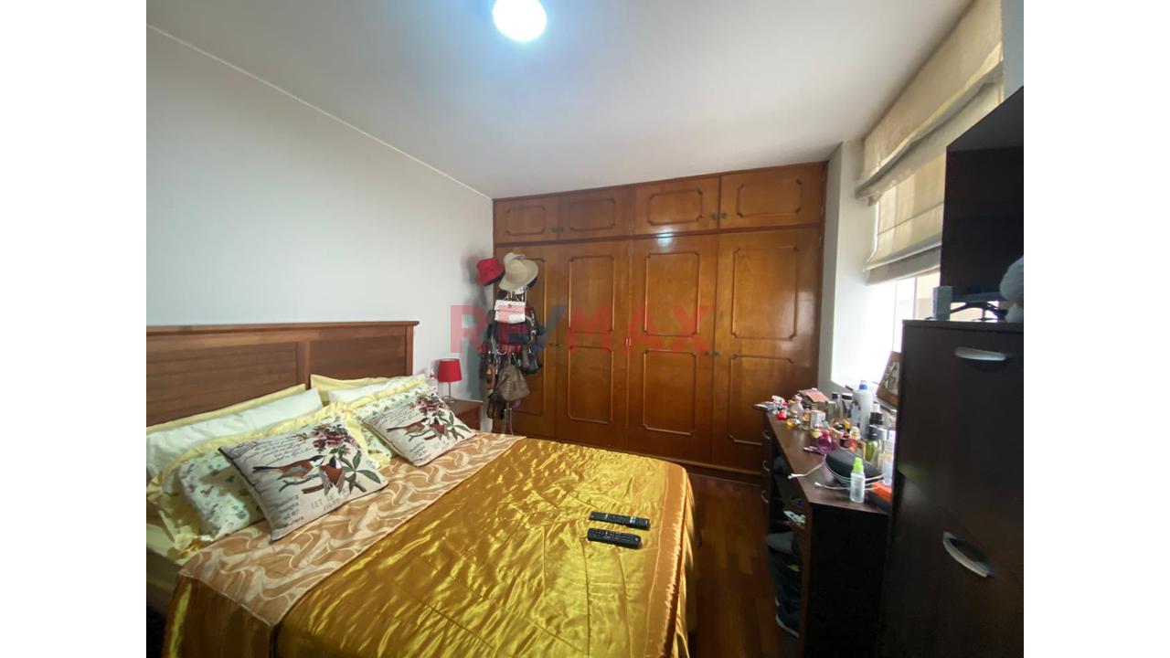Venta Departamento Flat 2 Dorm. (2Do Piso) -Loma Amorosa - Santiago De Surco — foto 8