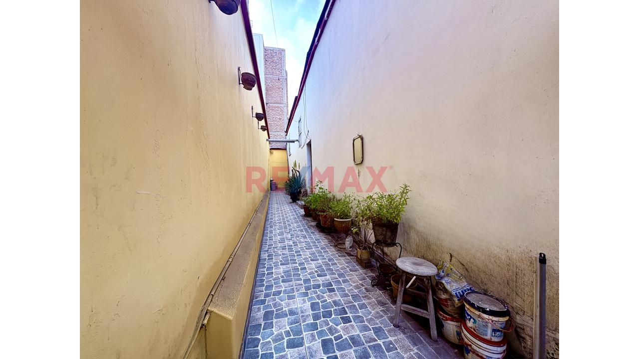🏛️ ¡Casona Se Vende Como Terreno,  En El Corazón De Trujillo! Ideal Para Inversionistas Y Desarrolladores 💵 - 7