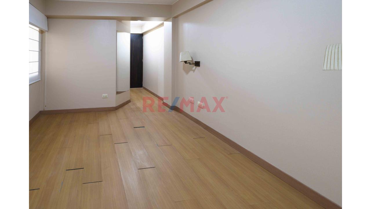 ¡Vive Frente A Parque Chicama! Dpto. En 3Er. Piso - San Miguel — foto 9