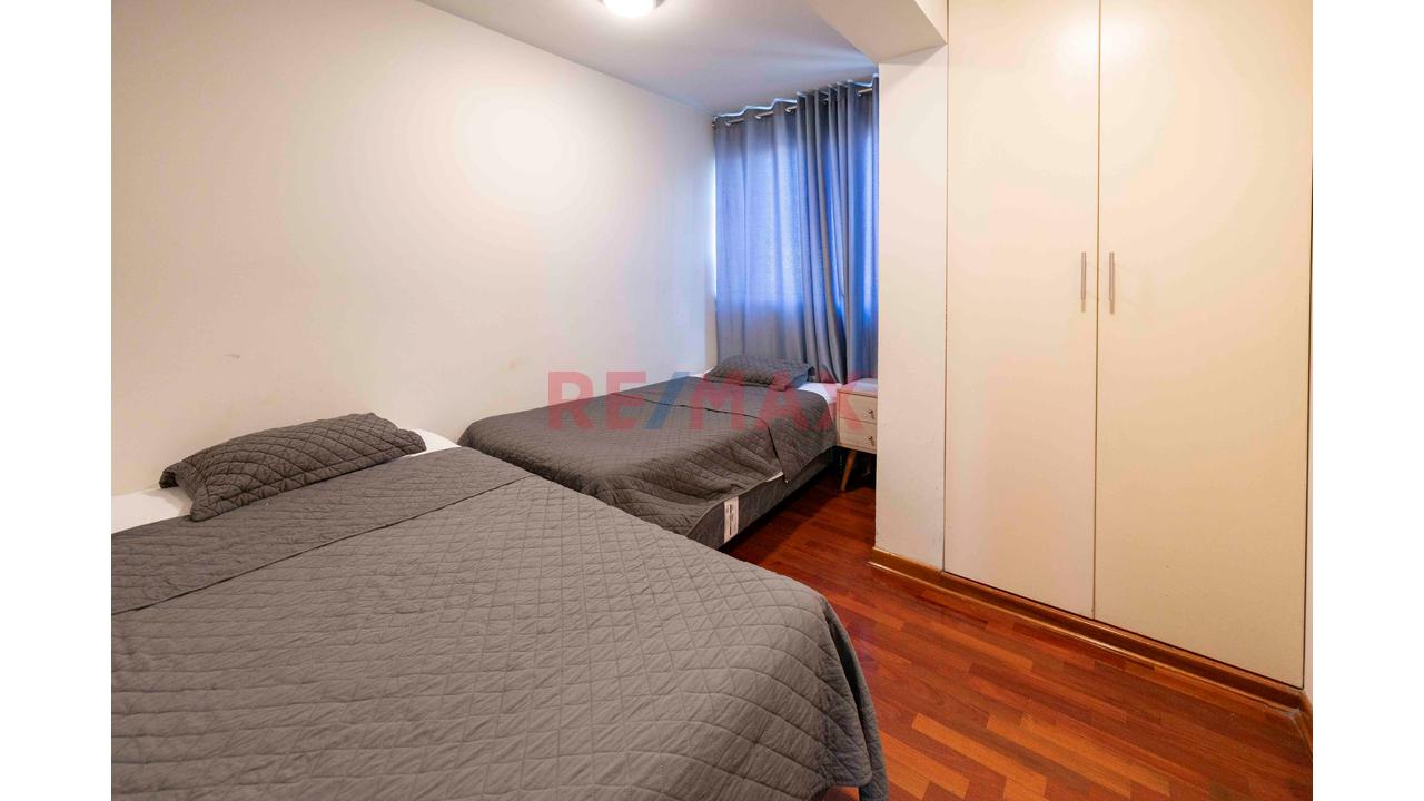 En Venta Lindo Y Acogedor Departamento Frente A Parque En Piso 3 En Pueblo Libre — foto 12
