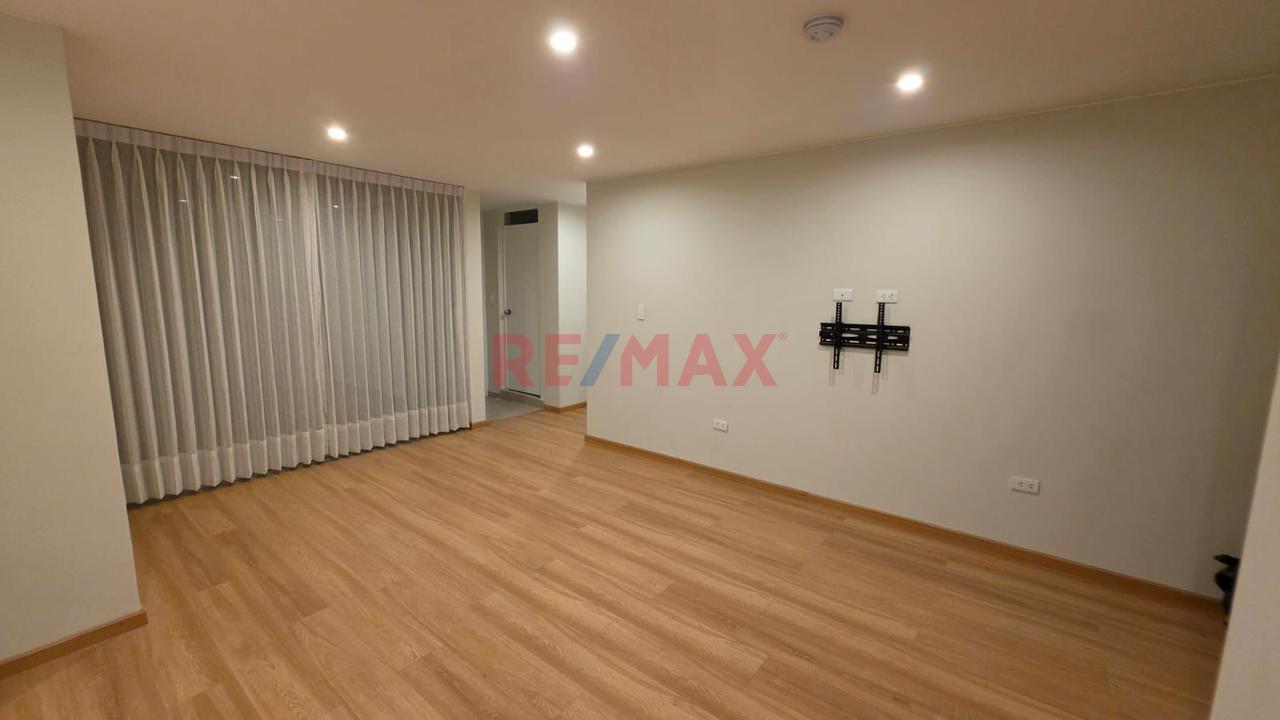 Vendo Departamento En 6To Piso En La Residencial Corbacho- Cerro Colorado🏡✨ — foto 4