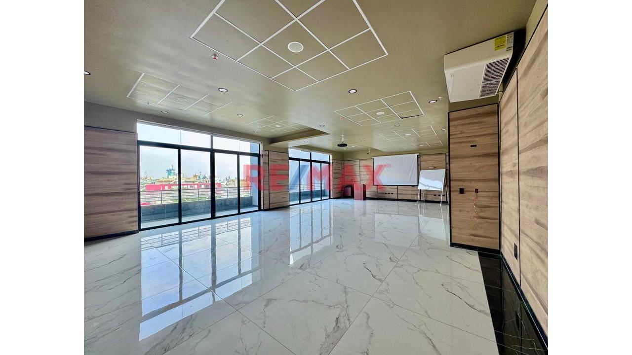 Venta De Edificio Corporativo En San Isidro Financiero - 4