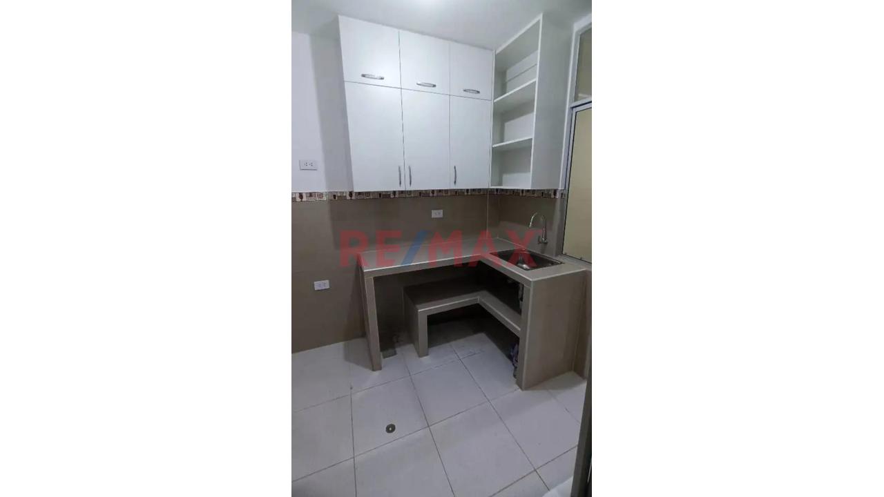 Venta De Módulo En Santa Margarita - Media Cuadra Av Principal - Cerca Maxi Ahorro - 6