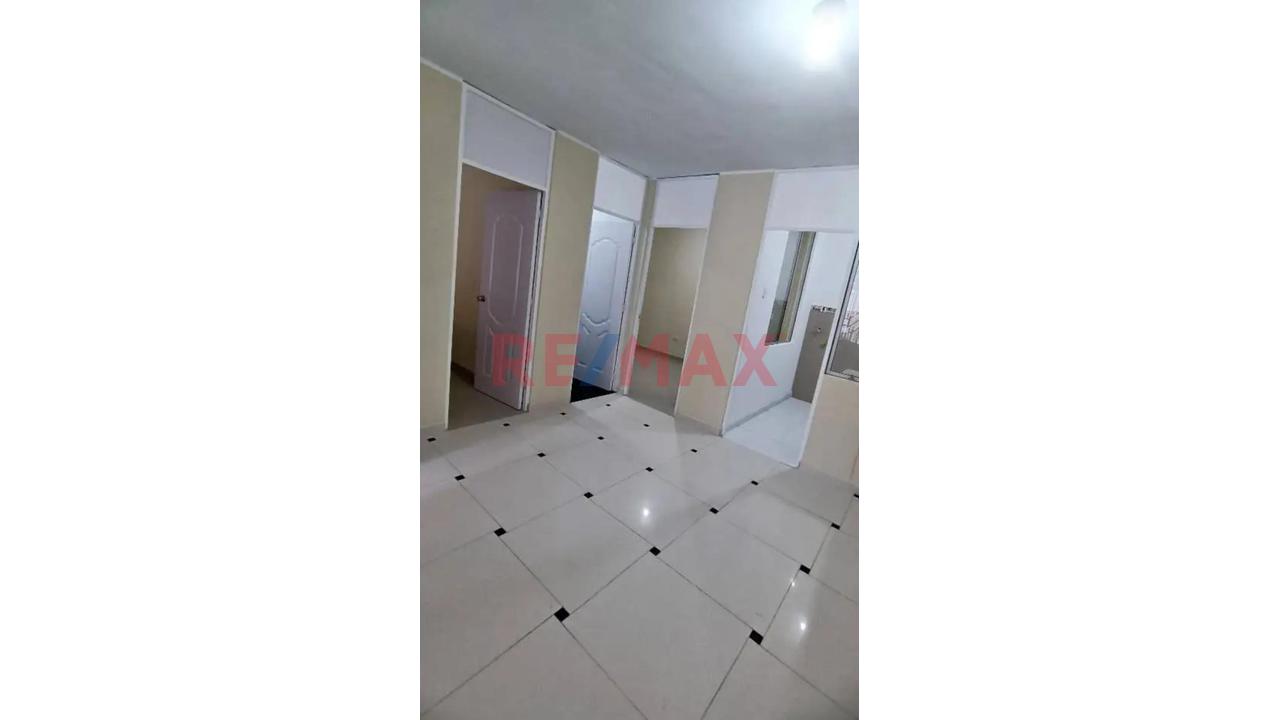 Venta De Módulo En Santa Margarita - Media Cuadra Av Principal - Cerca Maxi Ahorro - 5
