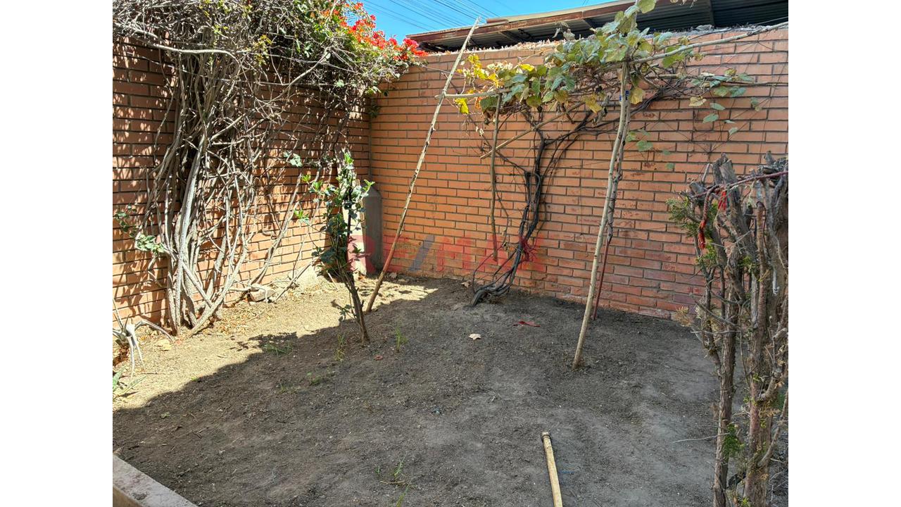 Casa En Alquiler – El Palacio - 5