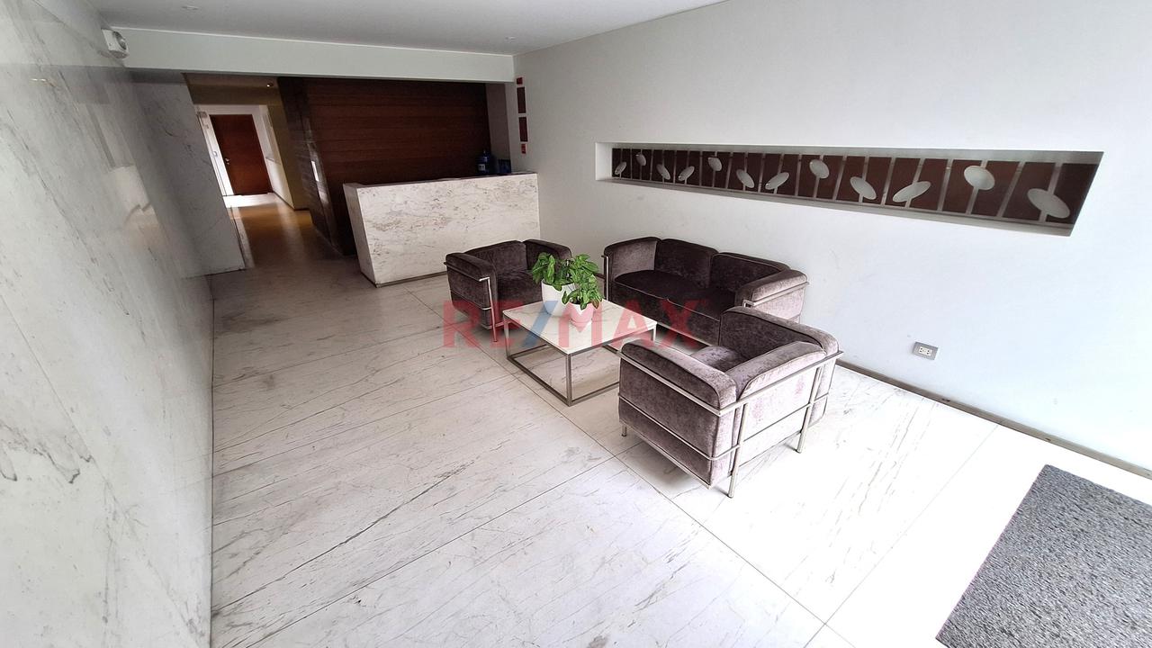 Exclusivo Departamento En Chacarilla Del Estanque, Surco - 2