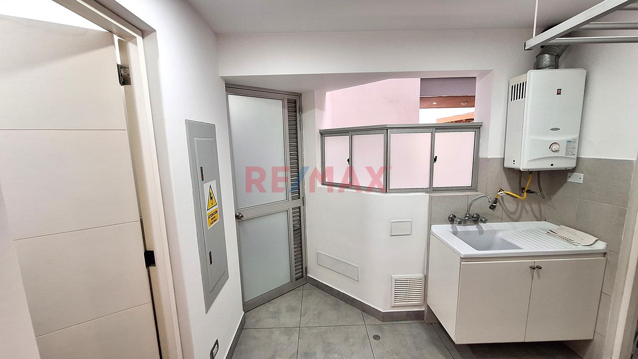 Exclusivo Departamento En Chacarilla Del Estanque, Surco - 13